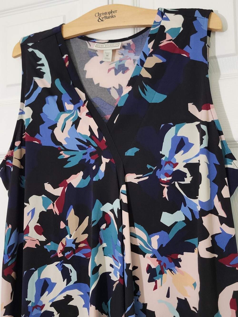 Dana Buchman Floral Print Sleeveless Drape Top Plus Size 1x - Picture 3 of 6